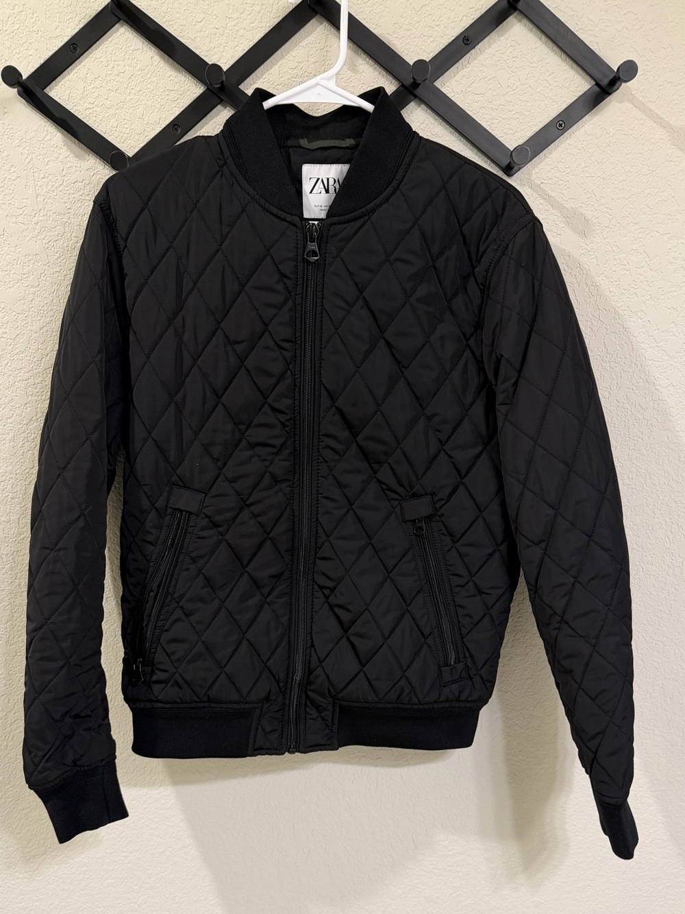 Zara Men’s Black Diamond Quilted Bomber Jacket Medium EUC